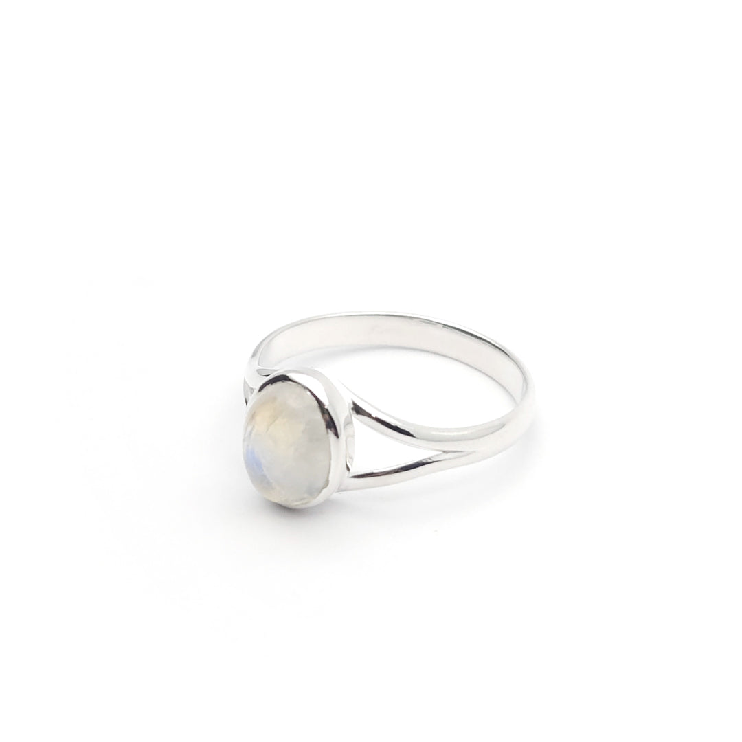 Sterling Silver Faye Rainbow Moonstone Ring