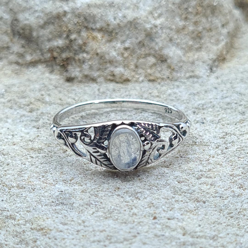 Front shot of 925 Sterling Silver Fern Leaf Rainbow Moonstone Ring