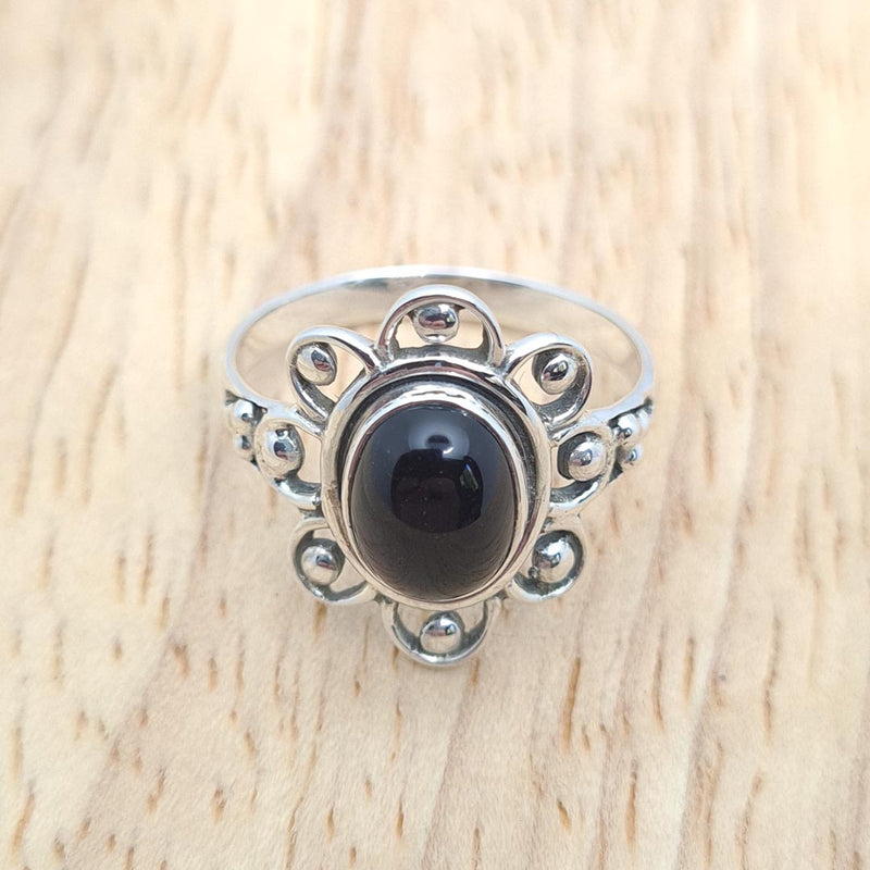 Front shot of 925 Sterling Silver Flower Black Onyx Ring