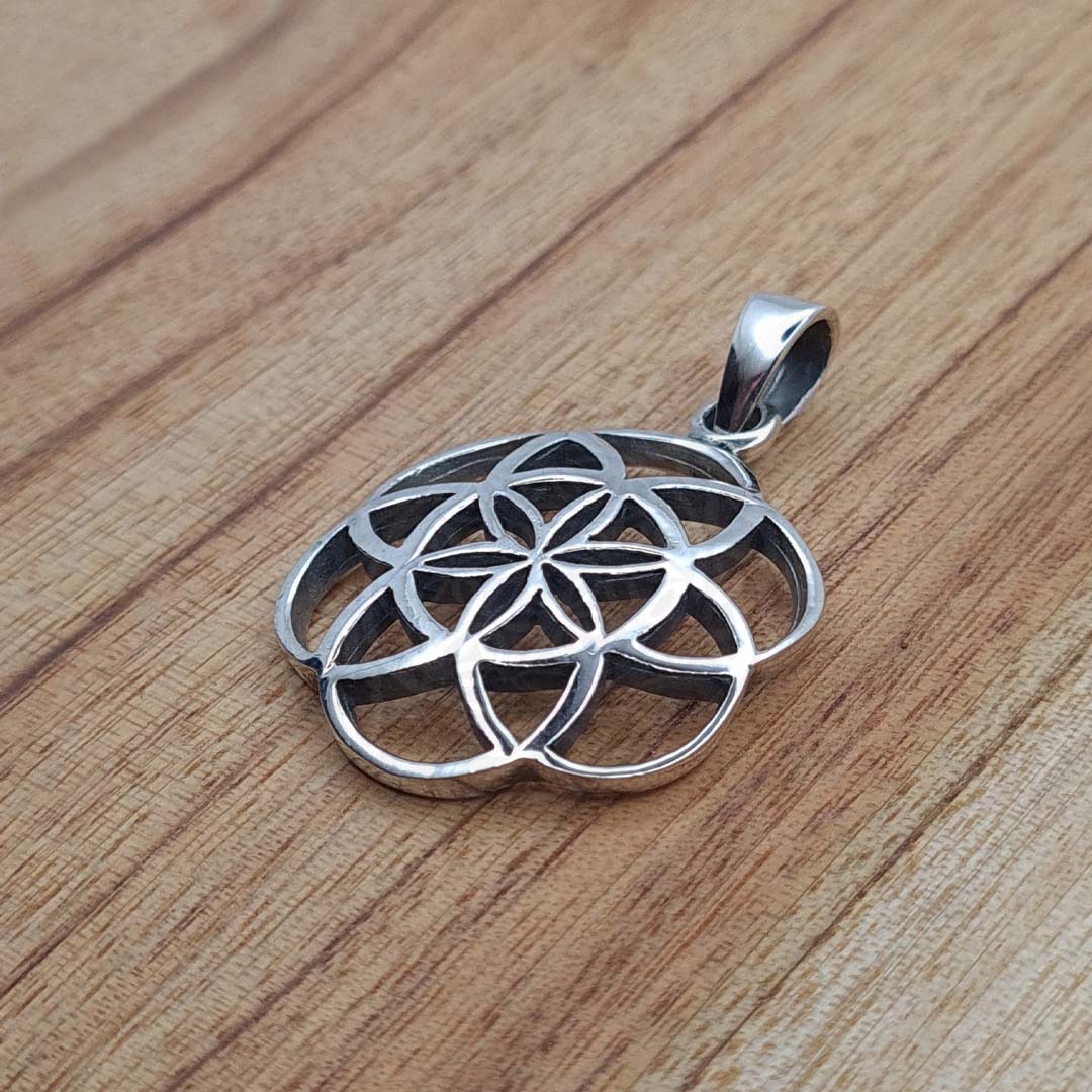 Side shot of 925 Sterling Silver Seed Of Life Pendant