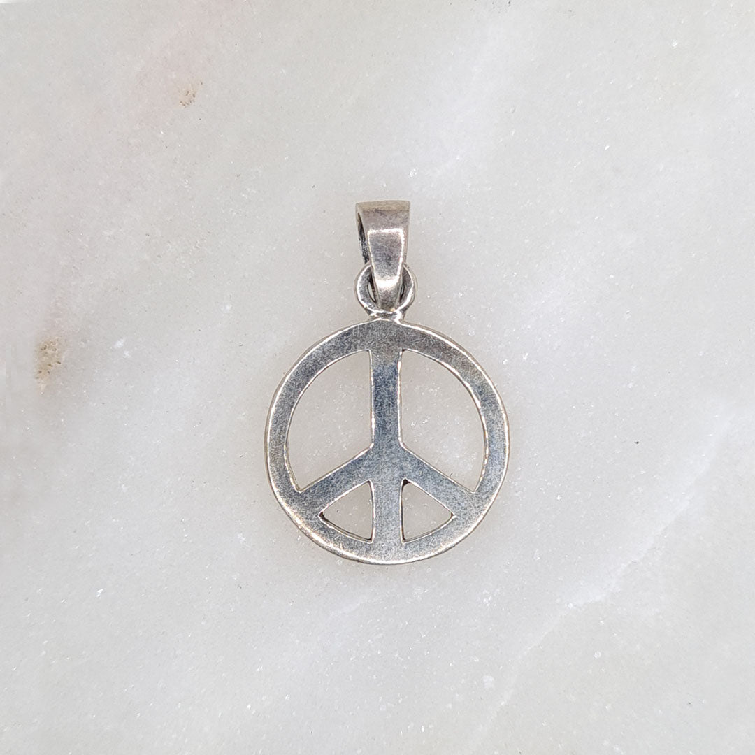 Front shot of 925 Sterling Silver Small Peace Pendant