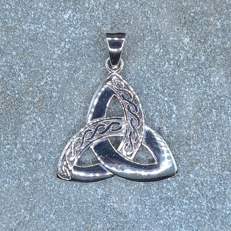 Front shot of 925 Sterling Triquetra with Celtic Pattern Pendant